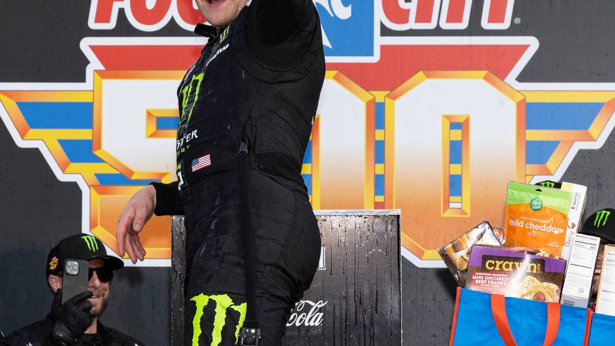 NASCAR Bristol Auto Racing