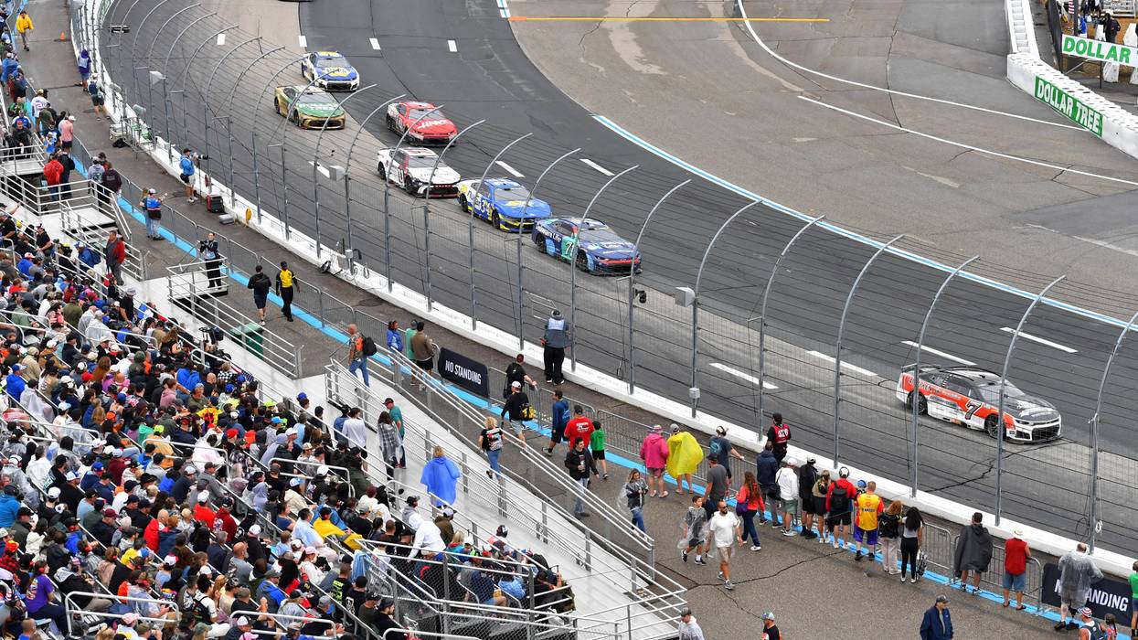 NASCAR New Hampshire Auto Racing