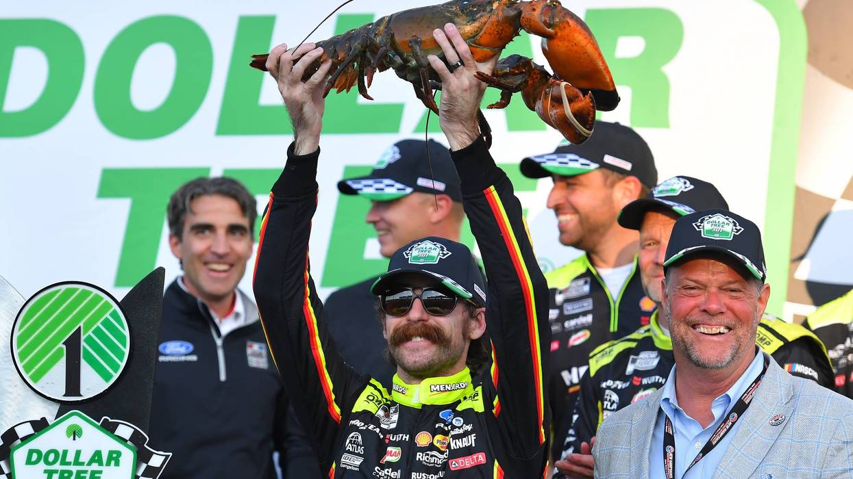 NASCAR New Hampshire Auto Racing
