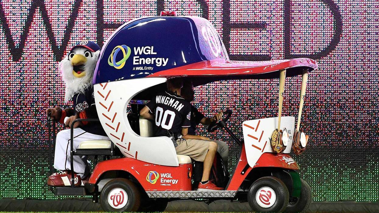 Nationals_Bullpen_Cart