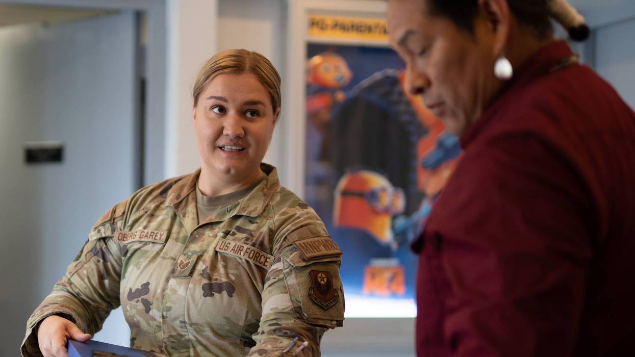 Navajo filmmaker honors Native American veterans and service members