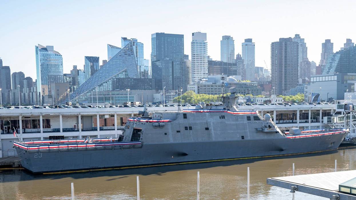 Navy commissions USS Cooperstown; honors war veteran players