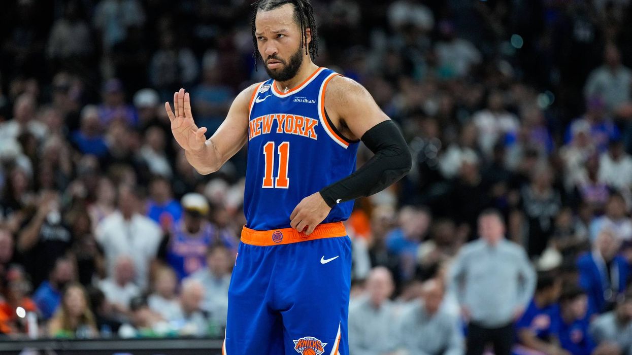 Jalen Brunson has left wrist surgery, Knicks star expected back on court this summer, AP source says