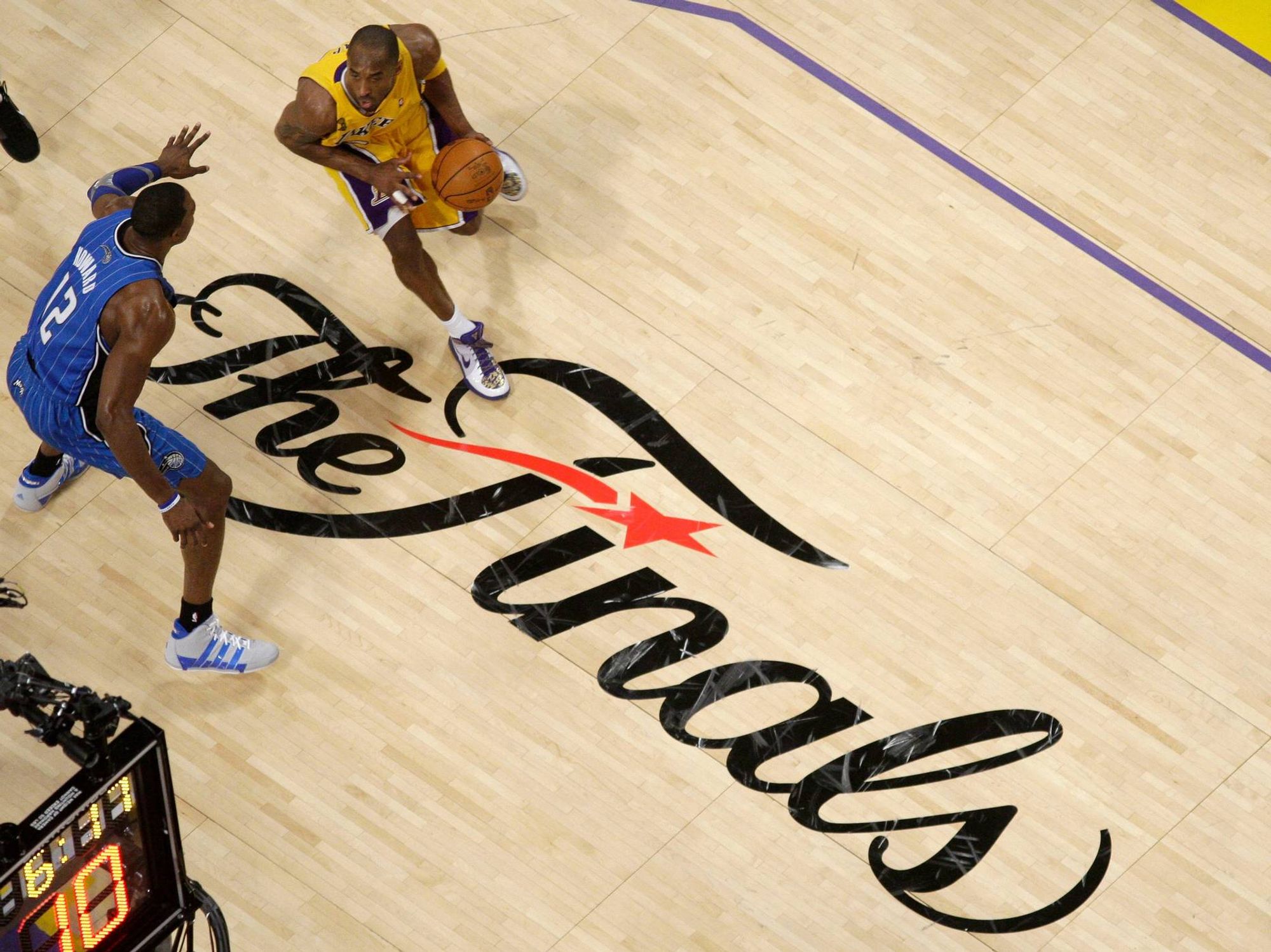The trophy returns: NBA releases images of how Finals courts will look in San Antonio, New York | 97.3 The Sky