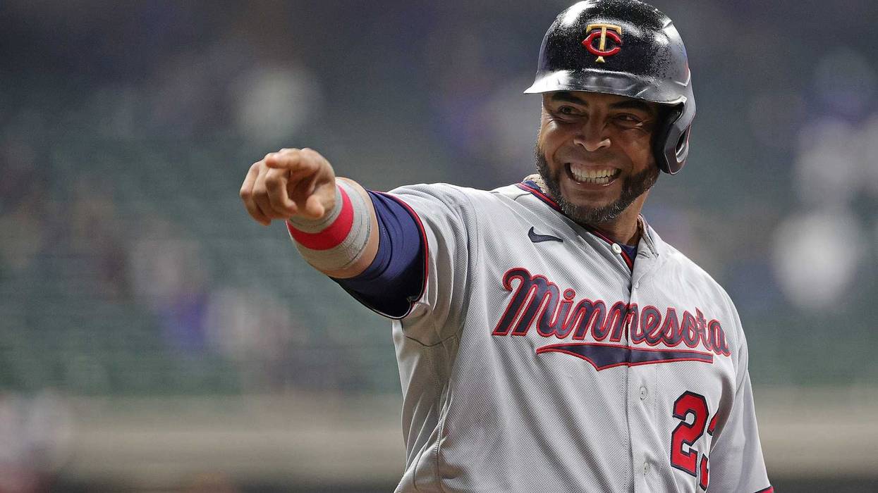 Nelson Cruz winner of 2021 Roberto Clemente Award