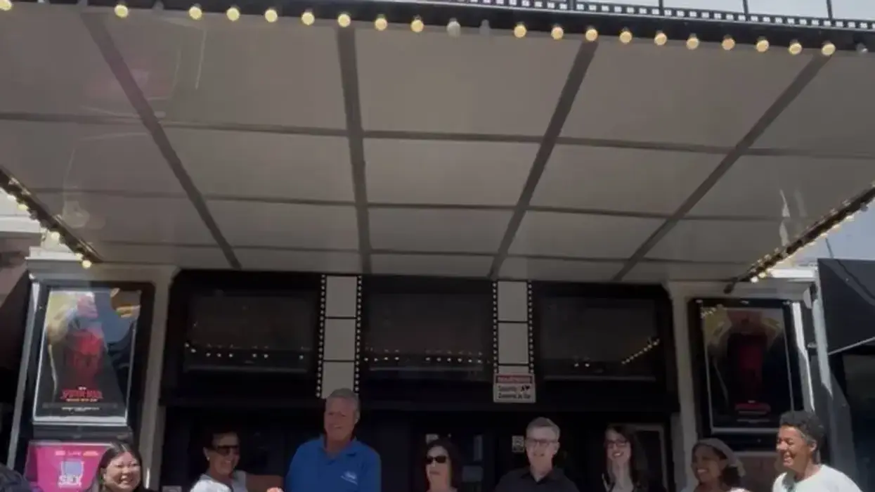 Historic New 400 Theater reopens in Rogers Park with new owner