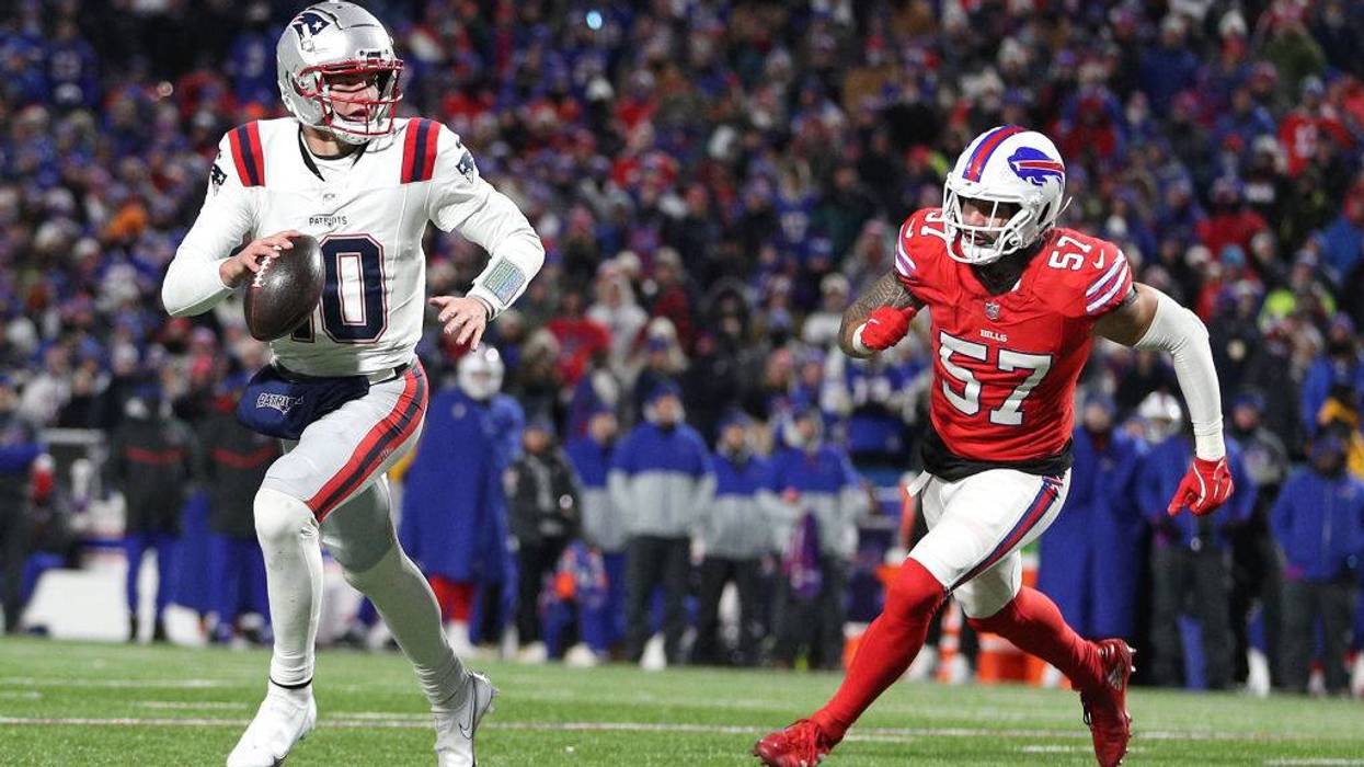 New England Patriots v Buffalo Bills