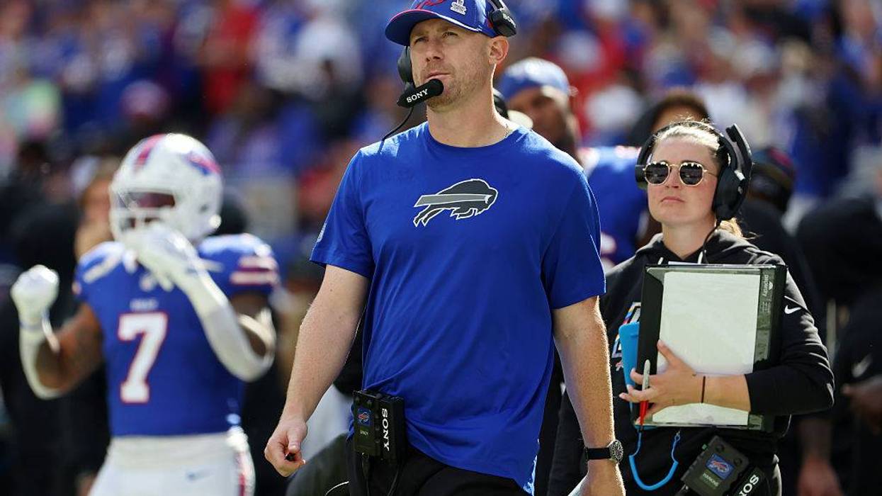 New England Patriots v Buffalo Bills