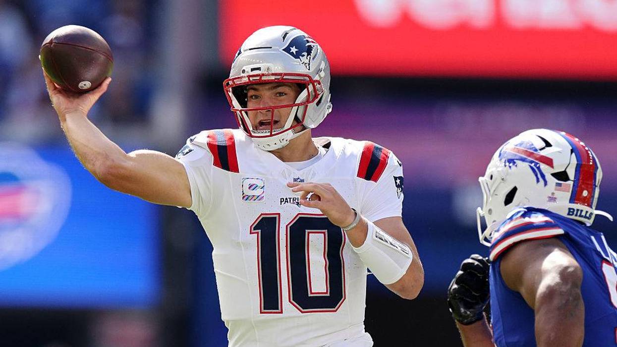 New England Patriots v Buffalo Bills