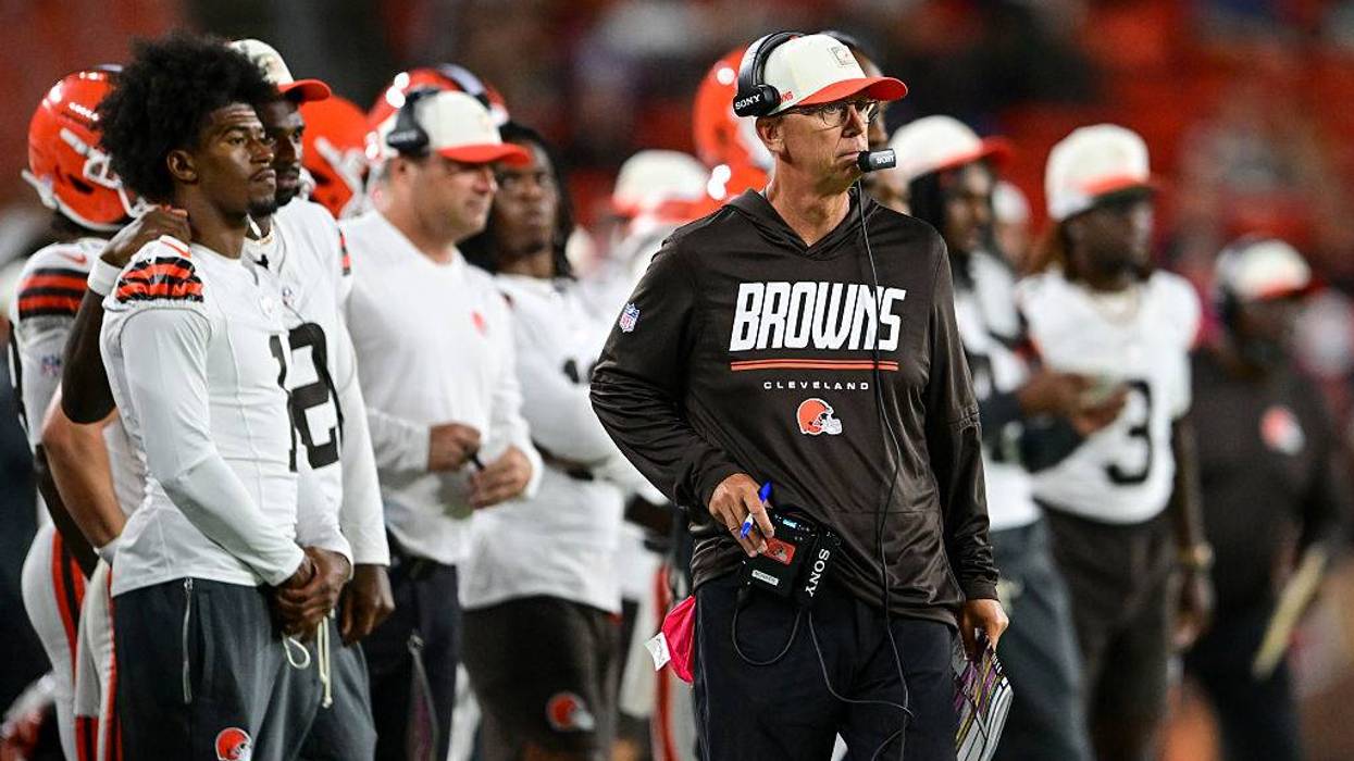 New England Patriots v Cleveland Browns