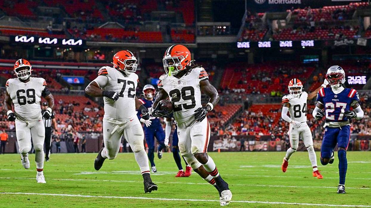 New England Patriots v Cleveland Browns