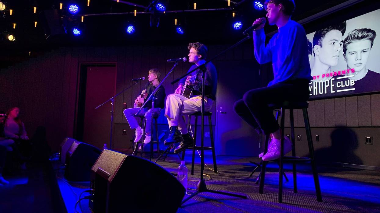 New Hope Club Performs "Let Me Down Slow," "Permission," & Talks Debut Album with LA