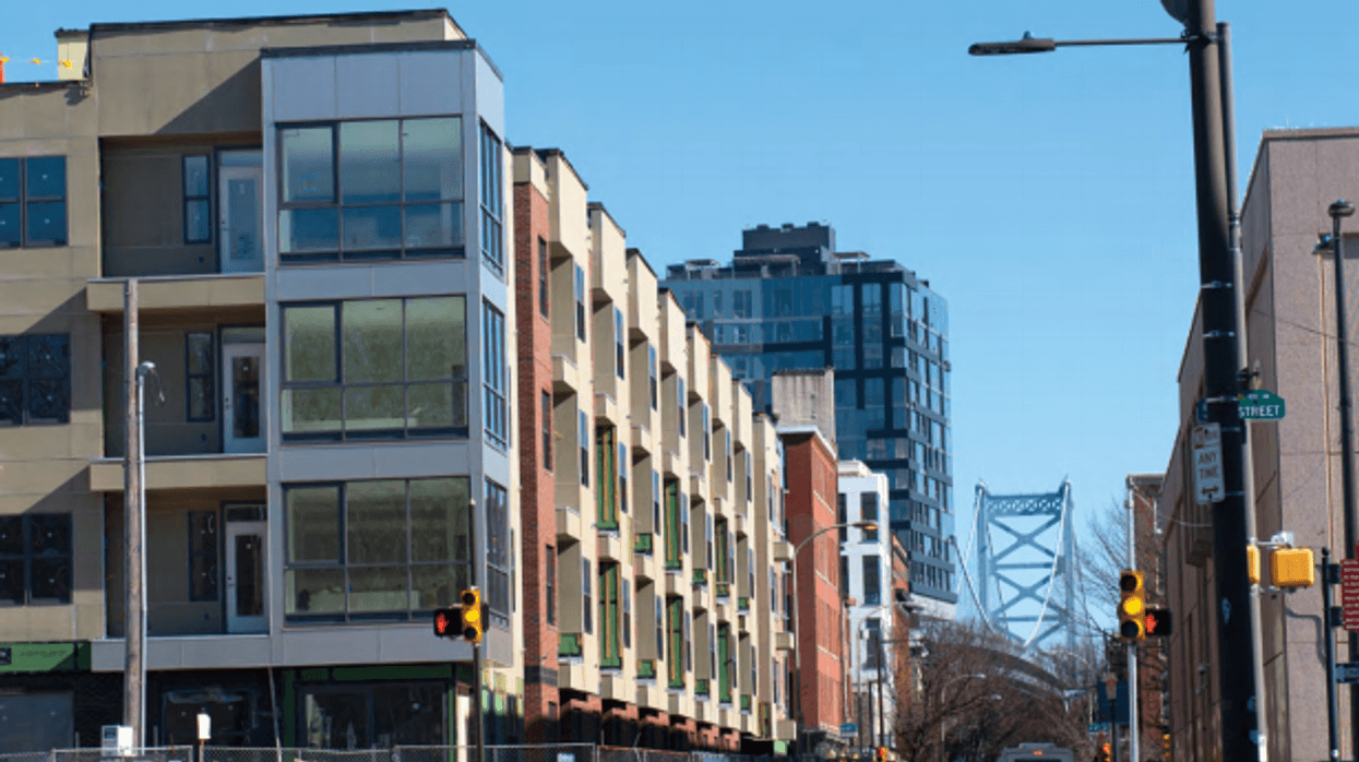 New housing in Old City is filling in the gaps around the Benjamin Franklin Bridge.