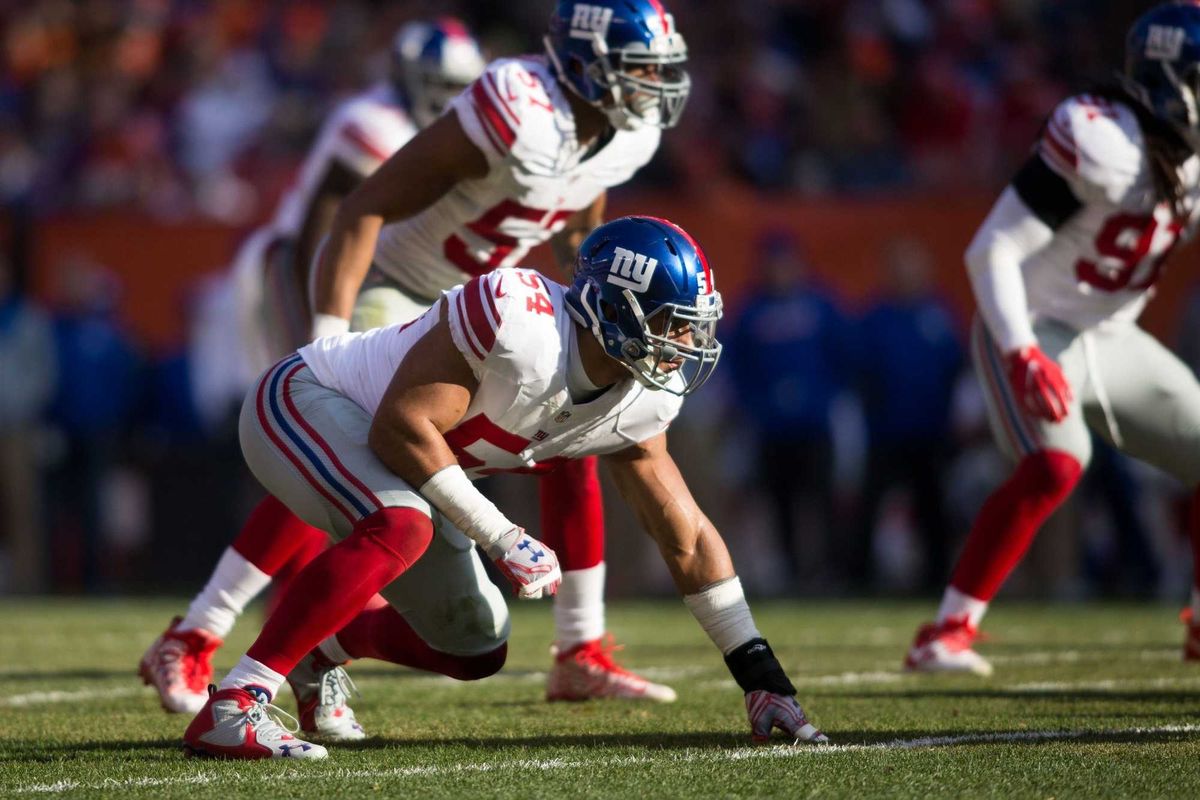 New York Giants defensive end Olivier Vernon (54) during the second quarter between the Cleveland Browns and the New York Giants at FirstEnergy Stadium. The Giants won 27-13.
