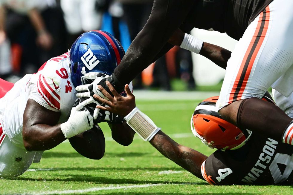 Brownie Bites: Everything falls apart for Browns in 21-15 loss to Giants
