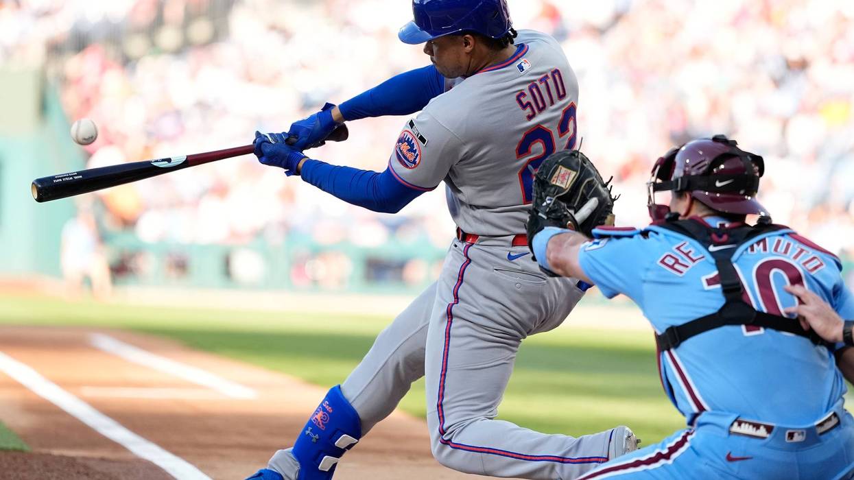 Juan Soto homers twice to lead the Mets to a 6-4 win over the Phillies