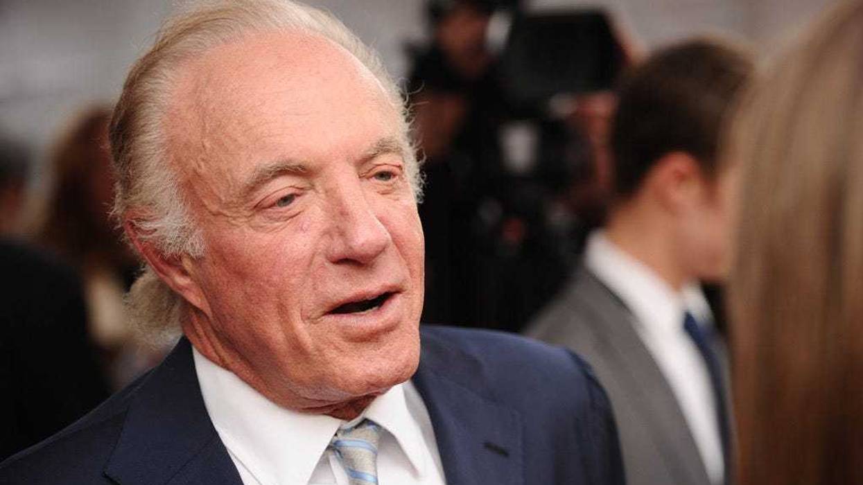 NEW YORK, NY - APRIL 28: Actor James Caan attends the 41st Annual Chaplin Award Gala at Avery Fisher Hall at Lincoln Center for the Performing Arts on April 28, 2014 in New York City.