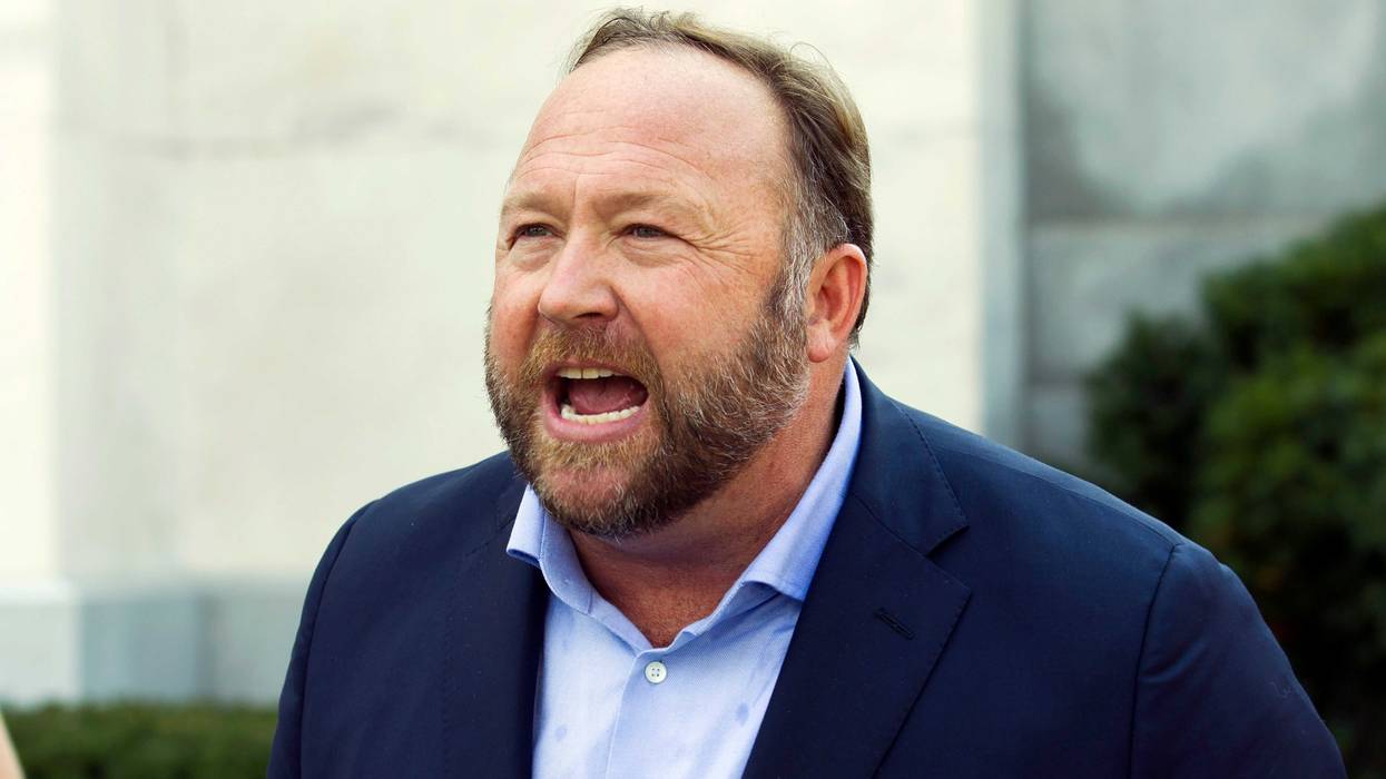 Newtown Shooting Infowars