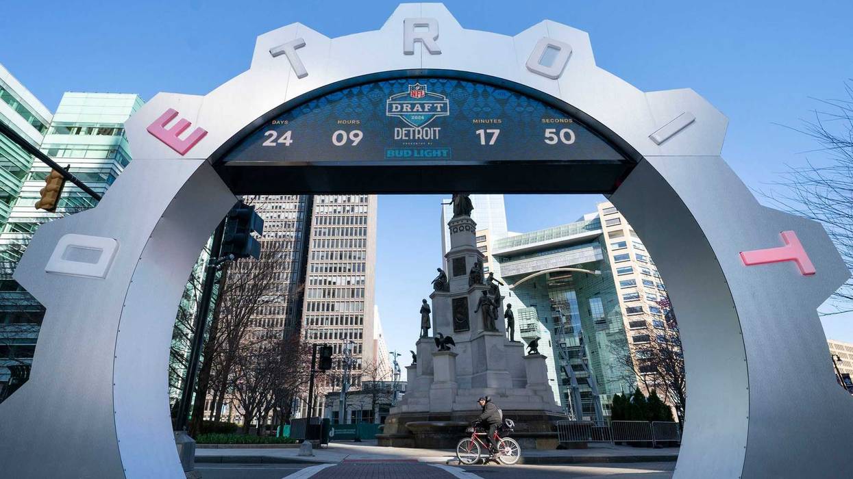 NFL Draft sign in Campus Martius