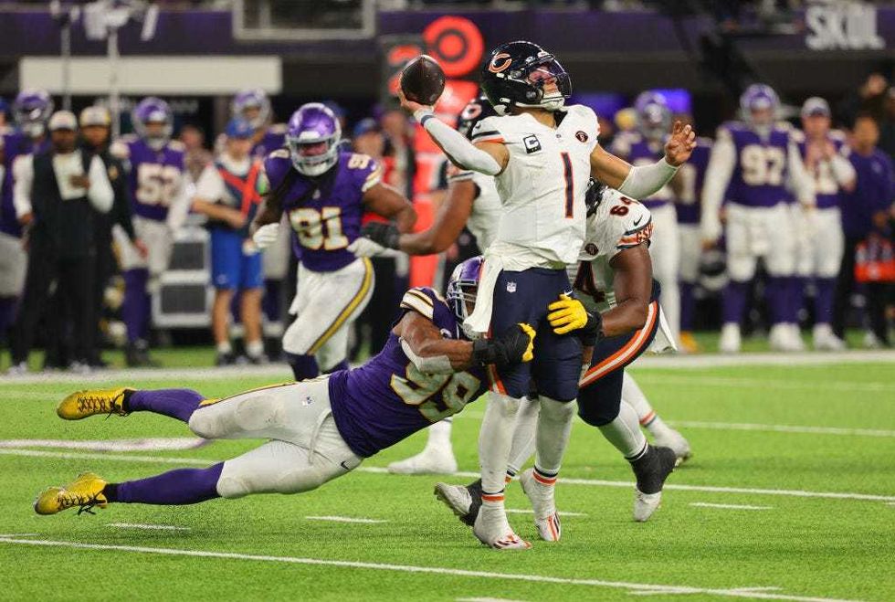 NFL Football, Minnesota Vikings, Danielle Hunter, Justin Fields