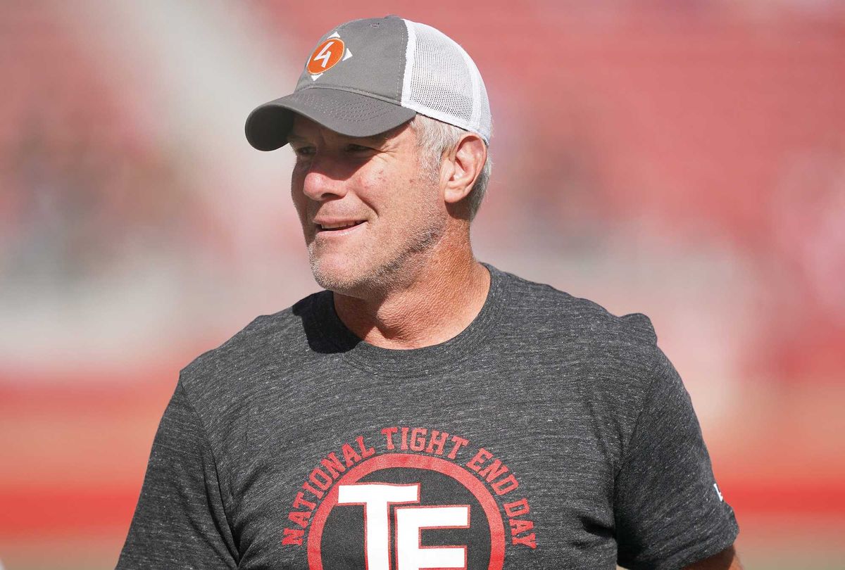 NFL Hall of Famer Brett Favre revealing Tuesday during a Congressional hearing he's recently been diagnosed with Parkinson's Disease.