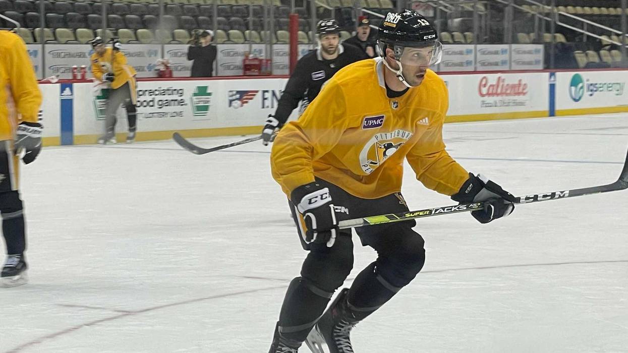 Nick Bonino at practice