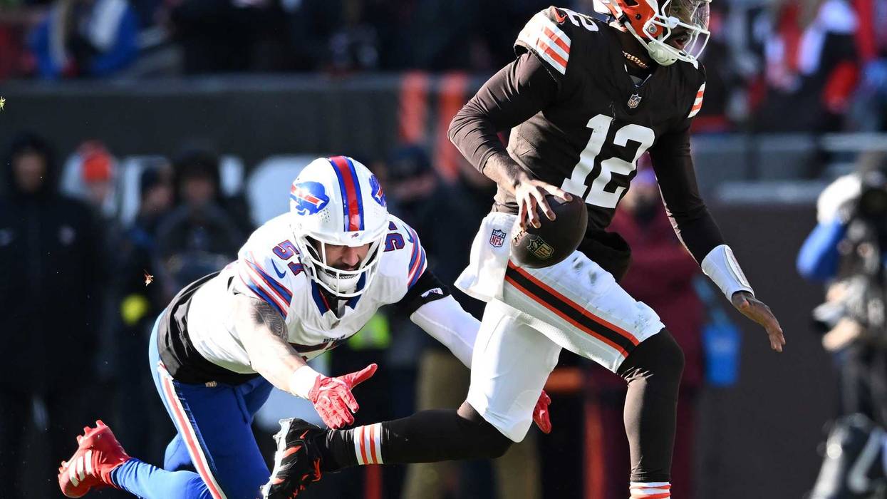 Nick Cammett / Stringer