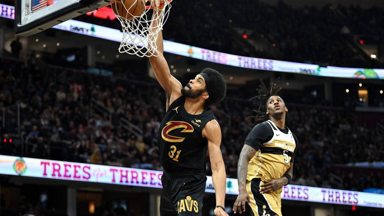 Nick Cammett / Stringer