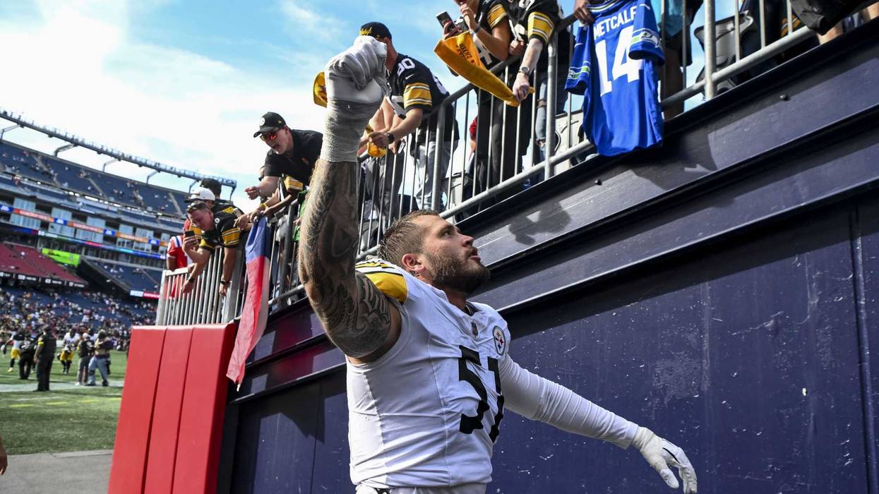 Nick Herbig leaving Patriots game