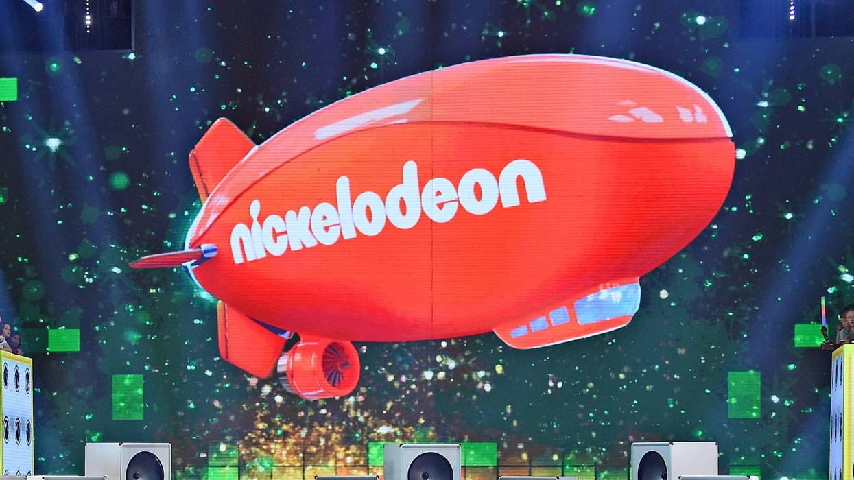Nickelodeon blimp