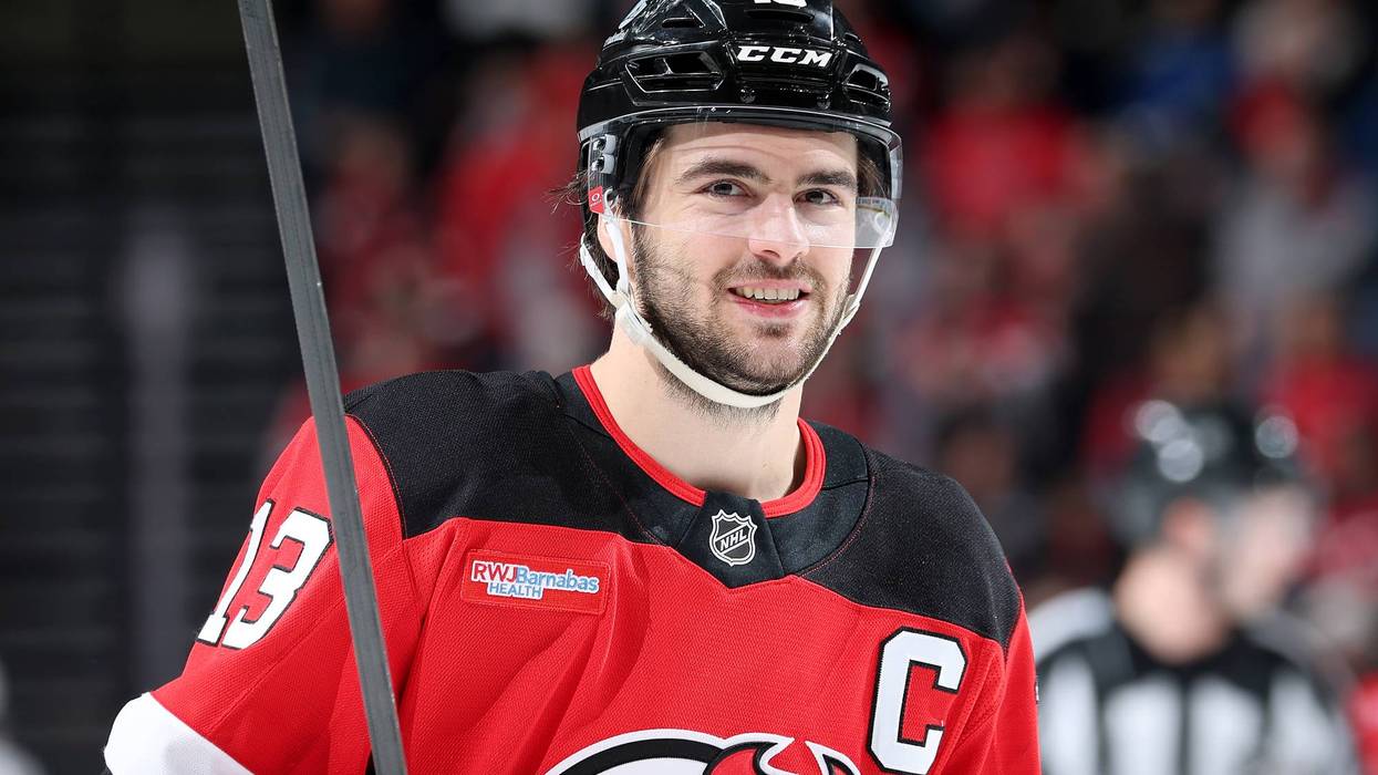 Devils close to signing captain Nico Hischier to new five-year deal