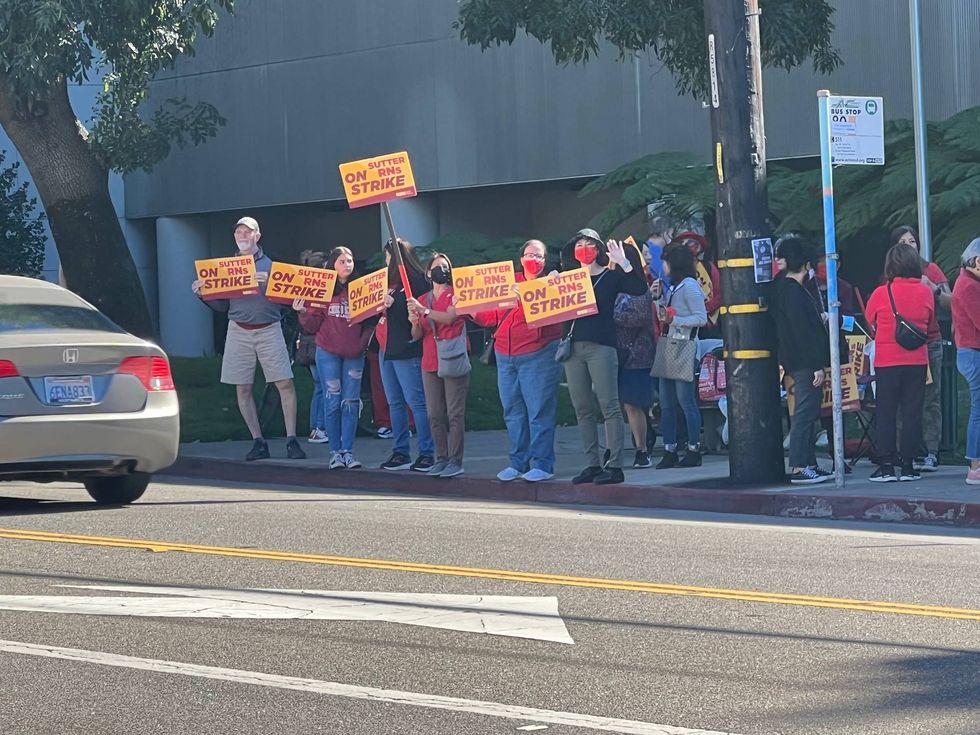 Nurses strike outside Sutter Health Alta Bates Summit Medical Center in Berkeley.