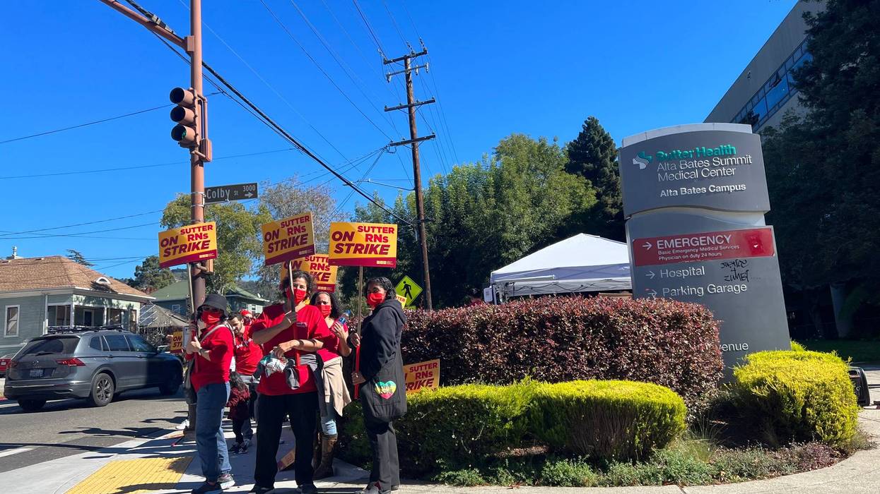Nurses strike outside Sutter Health Alta Bates Summit Medical Center in Berkeley.