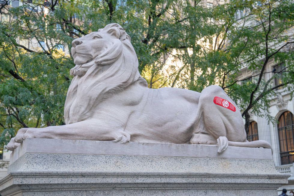 NYPL Lion Vax