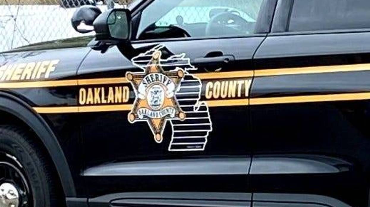Oakland County Sheriff's Department SUV