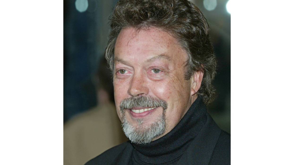 Obit Tim Curry - 3x2 for APNews