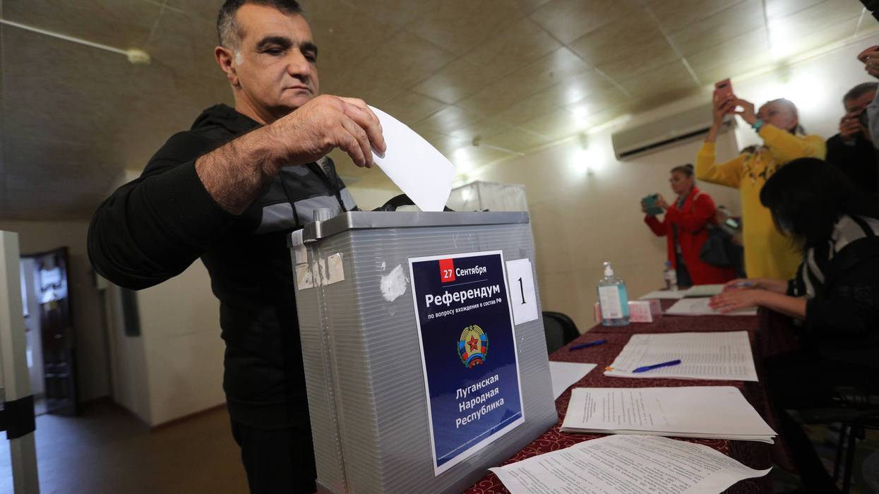 Occupied Ukraine holds Kremlin-staged vote on joining Russia