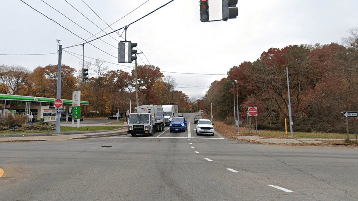 Ocean Avenue and Express Drive in Ronkonkoma where Saravia couple was fatally struck by a car.
