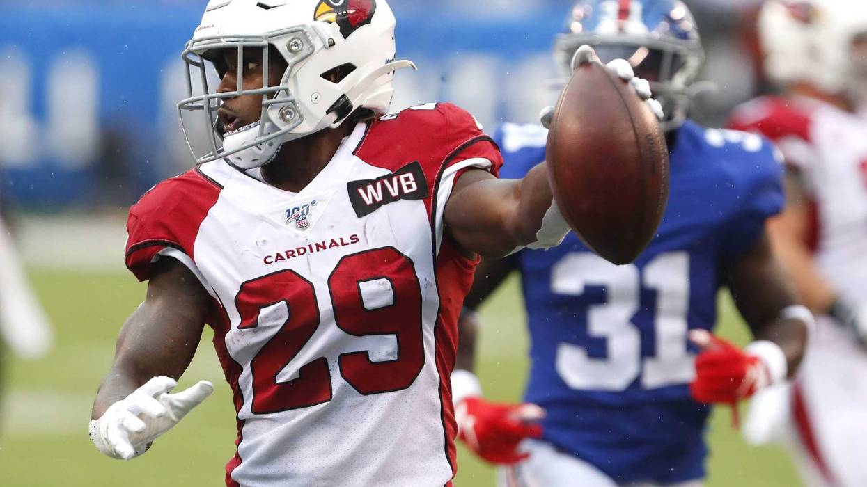 Oct 20, 2019; East Rutherford, NJ, USA; Arizona Cardinals running back Chase Edmonds (29) rushes for a touchdown against the New York Giants during the first half at MetLife Stadium. Mandatory Credit: Noah K. Murray-USA TODAY Sports