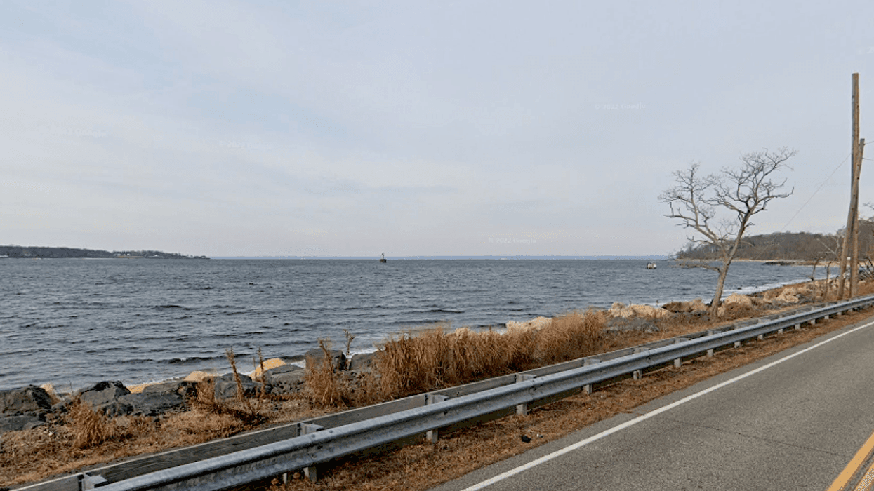 Woman's body found floating in the Long Island Sound