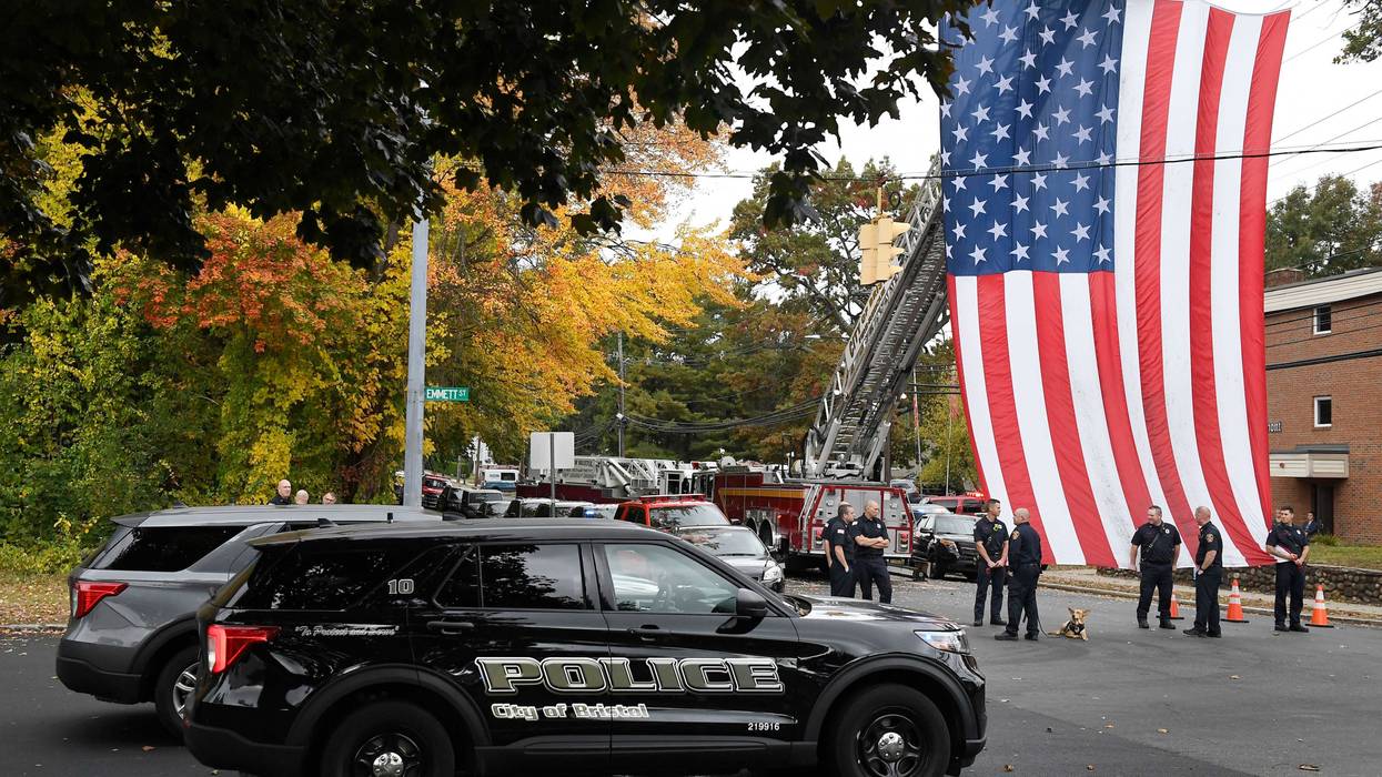 Officers Shot Connecticut