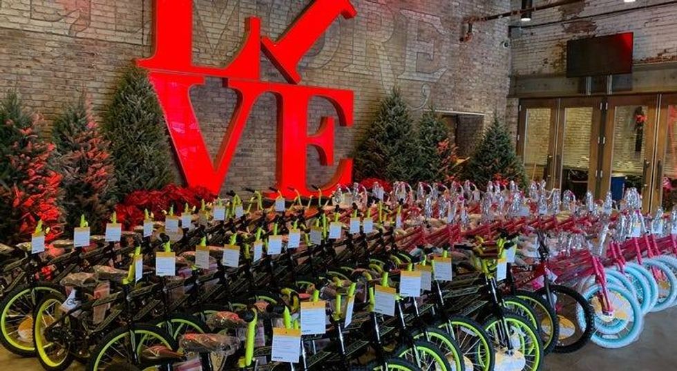 Officers swap police uniform for Santa hats, donate dozens of bikes to kids 7