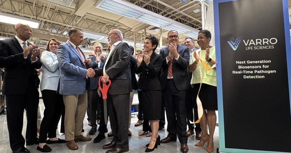 Officials including Mayor Cara Spencer and Governor Mike Kehoe cut the ribbon on the new home of Varro Life Sciences in St. Louis