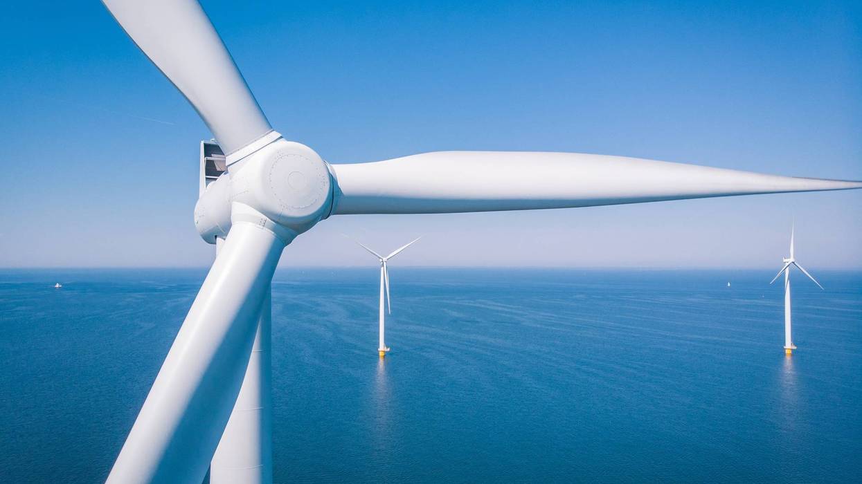 Offshore wind turbines