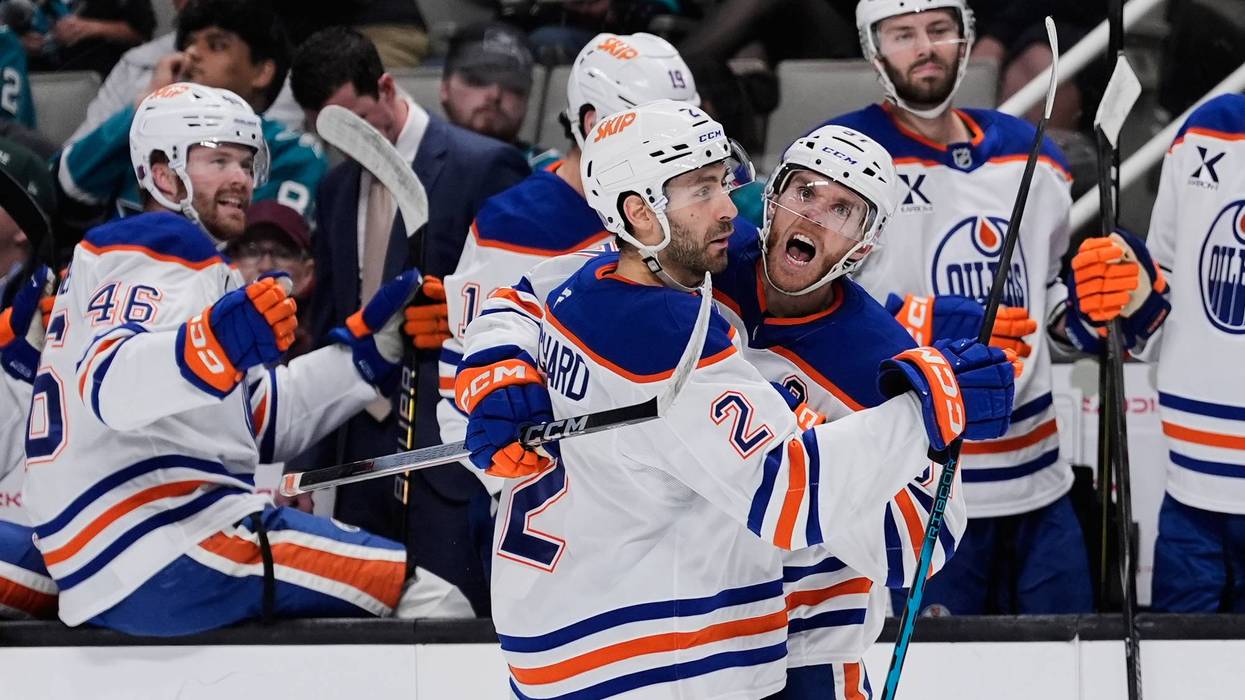 Oilers Sharks Hockey 43