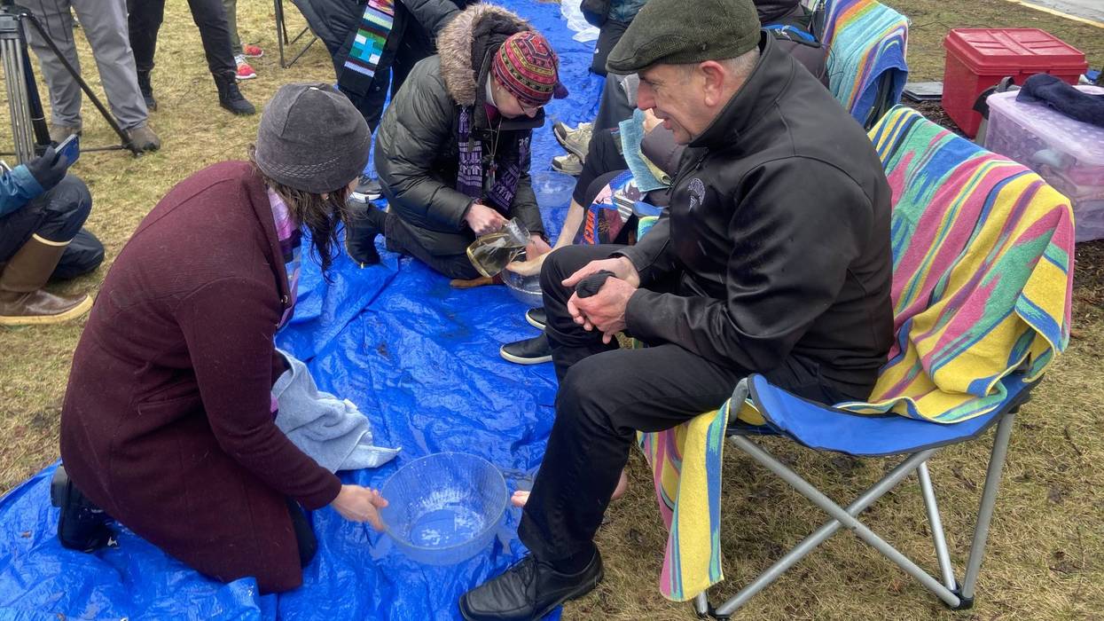 On this Holy Thursday, faith leaders gather outside Whipple Building to pray for those still detained by ICE