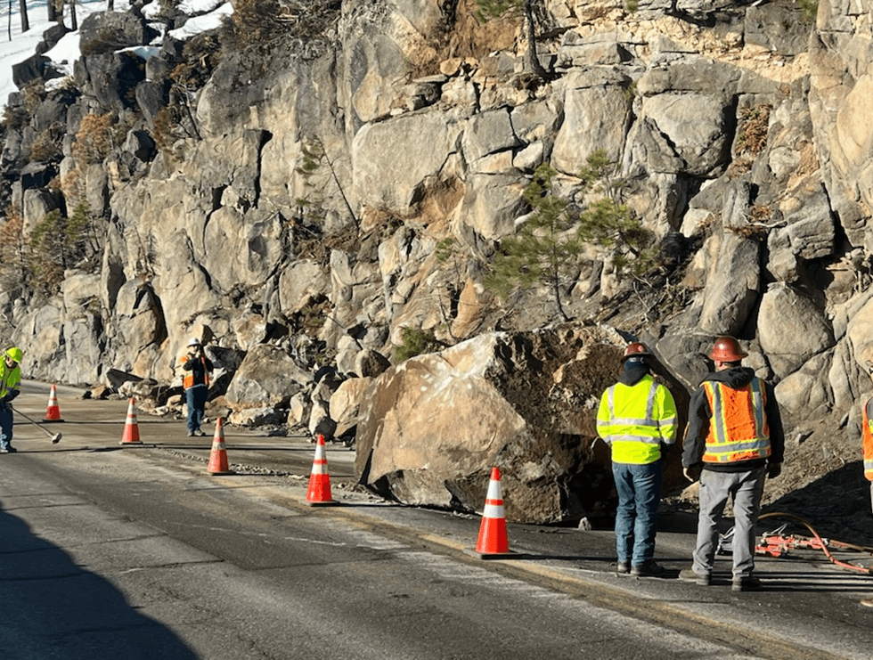 One-way traffic is in effect.