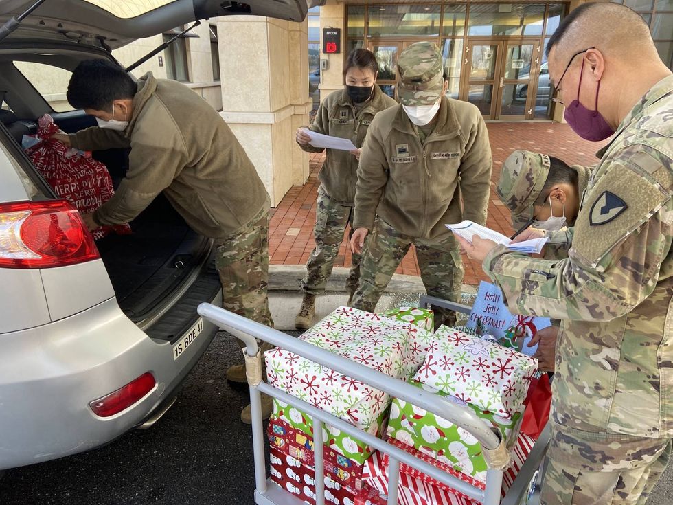 Operation Happy Holidays brings joy to Army, local children