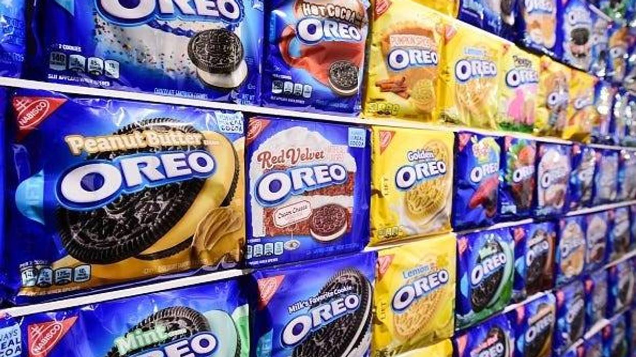 Oreos, Seasonal, Fall, Maple Cream, Golden Wafers, Grocery Store, Shelves