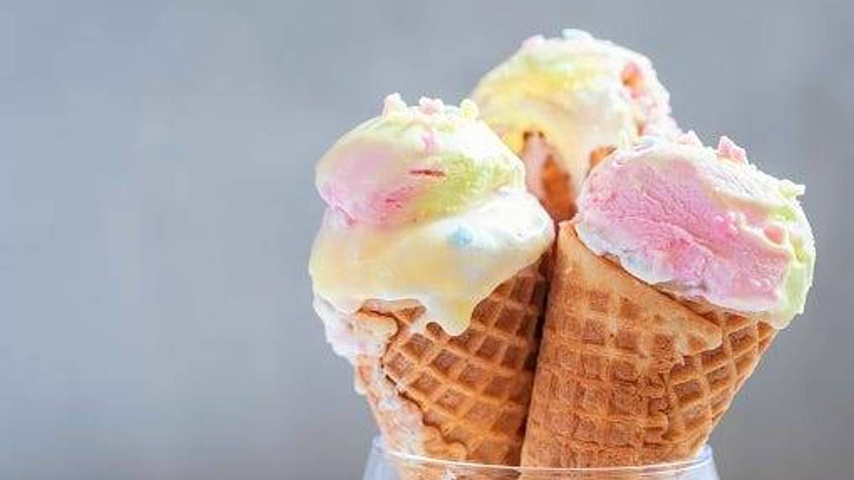 Original Rainbow Cone, Chicago, Ice Cream, Truck, Strawberry, Chocolate, Pistachio, Orange Sherbet